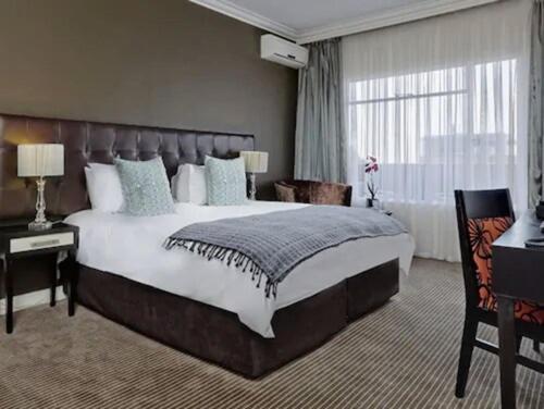 Ascot Hotel Йоханнесбург Экстерьер фото