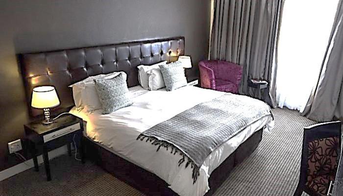 Ascot Hotel Йоханнесбург Экстерьер фото
