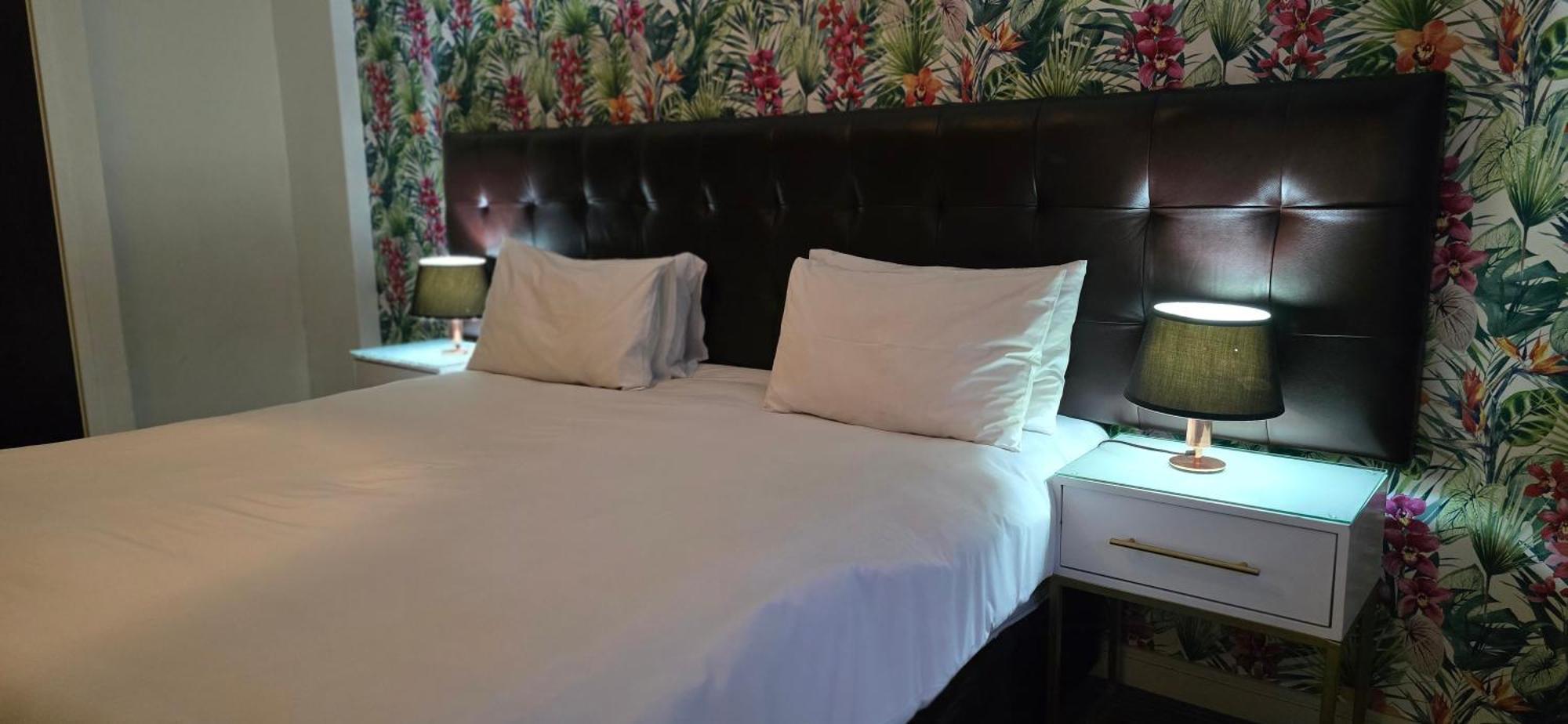 Ascot Hotel Йоханнесбург Экстерьер фото
