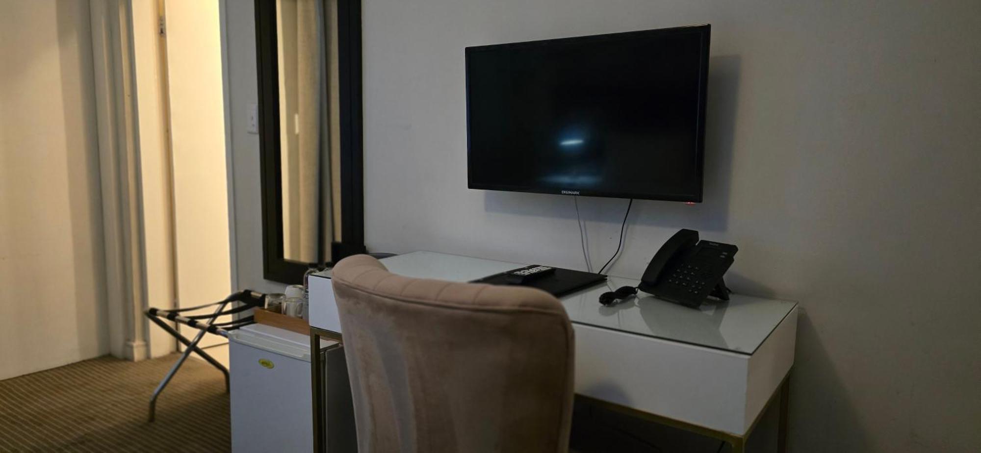 Ascot Hotel Йоханнесбург Экстерьер фото